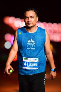 BIB: 021, 41356
                            <button type="button" onclick="openModal(13813506)" class="btn btn-primary btn-sm float-right btn-popup" data-toggle="modal" data-target=".modal-high-quality">
                        <i class="fas fa-shopping-cart"></i> Add to Cart
                    </button>
                                            <button type="button" onclick="isThisMe(13813506, true)" class="btn btn-success btn-sm float-right btn-popup btn-isme hidden" data-toggle="tooltip" data-placement="bottom" title="นี่คือรูปของคุณใช่ไหม คลิกที่นี่เพื่อเอาเข้าอัลบั้ม">
                        <i class="fas fa-plus"></i> Add to album
                    </button>
                    <button type="button" onclick="isThisMe(13813506, false)" class="btn btn-warning btn-sm float-right btn-popup btn-isnotme hidden">
                        <i class="fas fa-ban"></i> Remove from album
                    </button>