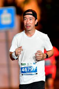 BIB: 42195, 46797
                            <button type="button" onclick="openModal(15589312)" class="btn btn-primary btn-sm float-right btn-popup" data-toggle="modal" data-target=".modal-high-quality">
                        <i class="fas fa-shopping-cart"></i> Add to Cart
                    </button>
                                            <button type="button" onclick="isThisMe(15589312, true)" class="btn btn-success btn-sm float-right btn-popup btn-isme hidden" data-toggle="tooltip" data-placement="bottom" title="นี่คือรูปของคุณใช่ไหม คลิกที่นี่เพื่อเอาเข้าอัลบั้ม">
                        <i class="fas fa-plus"></i> Add to album
                    </button>
                    <button type="button" onclick="isThisMe(15589312, false)" class="btn btn-warning btn-sm float-right btn-popup btn-isnotme hidden">
                        <i class="fas fa-ban"></i> Remove from album
                    </button>