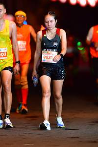BIB: 503, 8821
                            <button type="button" onclick="openModal(15605883)" class="btn btn-primary btn-sm float-right btn-popup" data-toggle="modal" data-target=".modal-high-quality">
                        <i class="fas fa-shopping-cart"></i> Add to Cart
                    </button>
                                            <button type="button" onclick="isThisMe(15605883, true)" class="btn btn-success btn-sm float-right btn-popup btn-isme hidden" data-toggle="tooltip" data-placement="bottom" title="นี่คือรูปของคุณใช่ไหม คลิกที่นี่เพื่อเอาเข้าอัลบั้ม">
                        <i class="fas fa-plus"></i> Add to album
                    </button>
                    <button type="button" onclick="isThisMe(15605883, false)" class="btn btn-warning btn-sm float-right btn-popup btn-isnotme hidden">
                        <i class="fas fa-ban"></i> Remove from album
                    </button>