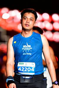 BIB: 42204
                            <button type="button" onclick="openModal(15592293)" class="btn btn-primary btn-sm float-right btn-popup" data-toggle="modal" data-target=".modal-high-quality">
                        <i class="fas fa-shopping-cart"></i> Add to Cart
                    </button>
                                            <button type="button" onclick="isThisMe(15592293, true)" class="btn btn-success btn-sm float-right btn-popup btn-isme hidden" data-toggle="tooltip" data-placement="bottom" title="นี่คือรูปของคุณใช่ไหม คลิกที่นี่เพื่อเอาเข้าอัลบั้ม">
                        <i class="fas fa-plus"></i> Add to album
                    </button>
                    <button type="button" onclick="isThisMe(15592293, false)" class="btn btn-warning btn-sm float-right btn-popup btn-isnotme hidden">
                        <i class="fas fa-ban"></i> Remove from album
                    </button>