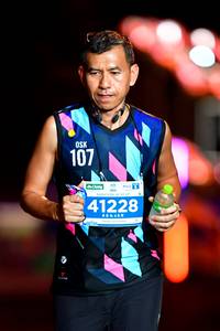 BIB: 107, 41228
                            <button type="button" onclick="openModal(15592815)" class="btn btn-primary btn-sm float-right btn-popup" data-toggle="modal" data-target=".modal-high-quality">
                        <i class="fas fa-shopping-cart"></i> Add to Cart
                    </button>
                                            <button type="button" onclick="isThisMe(15592815, true)" class="btn btn-success btn-sm float-right btn-popup btn-isme hidden" data-toggle="tooltip" data-placement="bottom" title="นี่คือรูปของคุณใช่ไหม คลิกที่นี่เพื่อเอาเข้าอัลบั้ม">
                        <i class="fas fa-plus"></i> Add to album
                    </button>
                    <button type="button" onclick="isThisMe(15592815, false)" class="btn btn-warning btn-sm float-right btn-popup btn-isnotme hidden">
                        <i class="fas fa-ban"></i> Remove from album
                    </button>