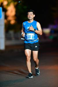 BIB: 40125
                            <button type="button" onclick="openModal(15073777)" class="btn btn-primary btn-sm float-right btn-popup" data-toggle="modal" data-target=".modal-high-quality">
                        <i class="fas fa-shopping-cart"></i> Add to Cart
                    </button>
                                            <button type="button" onclick="isThisMe(15073777, true)" class="btn btn-success btn-sm float-right btn-popup btn-isme hidden" data-toggle="tooltip" data-placement="bottom" title="นี่คือรูปของคุณใช่ไหม คลิกที่นี่เพื่อเอาเข้าอัลบั้ม">
                        <i class="fas fa-plus"></i> Add to album
                    </button>
                    <button type="button" onclick="isThisMe(15073777, false)" class="btn btn-warning btn-sm float-right btn-popup btn-isnotme hidden">
                        <i class="fas fa-ban"></i> Remove from album
                    </button>