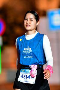 BIB: 2021, 4314
                            <button type="button" onclick="openModal(15592179)" class="btn btn-primary btn-sm float-right btn-popup" data-toggle="modal" data-target=".modal-high-quality">
                        <i class="fas fa-shopping-cart"></i> Add to Cart
                    </button>
                                            <button type="button" onclick="isThisMe(15592179, true)" class="btn btn-success btn-sm float-right btn-popup btn-isme hidden" data-toggle="tooltip" data-placement="bottom" title="นี่คือรูปของคุณใช่ไหม คลิกที่นี่เพื่อเอาเข้าอัลบั้ม">
                        <i class="fas fa-plus"></i> Add to album
                    </button>
                    <button type="button" onclick="isThisMe(15592179, false)" class="btn btn-warning btn-sm float-right btn-popup btn-isnotme hidden">
                        <i class="fas fa-ban"></i> Remove from album
                    </button>
