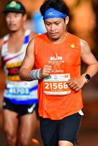 BIB: 021, 21568
                            <button type="button" onclick="openModal(15316236)" class="btn btn-primary btn-sm float-right btn-popup" data-toggle="modal" data-target=".modal-high-quality">
                        <i class="fas fa-shopping-cart"></i> Add to Cart
                    </button>
                                            <button type="button" onclick="isThisMe(15316236, true)" class="btn btn-success btn-sm float-right btn-popup btn-isme hidden" data-toggle="tooltip" data-placement="bottom" title="นี่คือรูปของคุณใช่ไหม คลิกที่นี่เพื่อเอาเข้าอัลบั้ม">
                        <i class="fas fa-plus"></i> Add to album
                    </button>
                    <button type="button" onclick="isThisMe(15316236, false)" class="btn btn-warning btn-sm float-right btn-popup btn-isnotme hidden">
                        <i class="fas fa-ban"></i> Remove from album
                    </button>