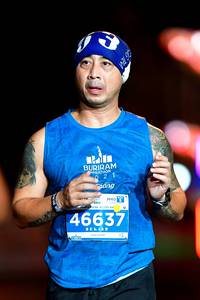 BIB: 403, 195, 46637
                            <button type="button" onclick="openModal(15591082)" class="btn btn-primary btn-sm float-right btn-popup" data-toggle="modal" data-target=".modal-high-quality">
                        <i class="fas fa-shopping-cart"></i> Add to Cart
                    </button>
                                            <button type="button" onclick="isThisMe(15591082, true)" class="btn btn-success btn-sm float-right btn-popup btn-isme hidden" data-toggle="tooltip" data-placement="bottom" title="นี่คือรูปของคุณใช่ไหม คลิกที่นี่เพื่อเอาเข้าอัลบั้ม">
                        <i class="fas fa-plus"></i> Add to album
                    </button>
                    <button type="button" onclick="isThisMe(15591082, false)" class="btn btn-warning btn-sm float-right btn-popup btn-isnotme hidden">
                        <i class="fas fa-ban"></i> Remove from album
                    </button>