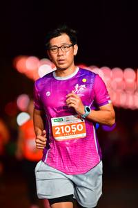 BIB: 21050
                            <button type="button" onclick="openModal(14825586)" class="btn btn-primary btn-sm float-right btn-popup" data-toggle="modal" data-target=".modal-high-quality">
                        <i class="fas fa-shopping-cart"></i> Add to Cart
                    </button>
                                            <button type="button" onclick="isThisMe(14825586, true)" class="btn btn-success btn-sm float-right btn-popup btn-isme hidden" data-toggle="tooltip" data-placement="bottom" title="นี่คือรูปของคุณใช่ไหม คลิกที่นี่เพื่อเอาเข้าอัลบั้ม">
                        <i class="fas fa-plus"></i> Add to album
                    </button>
                    <button type="button" onclick="isThisMe(14825586, false)" class="btn btn-warning btn-sm float-right btn-popup btn-isnotme hidden">
                        <i class="fas fa-ban"></i> Remove from album
                    </button>
