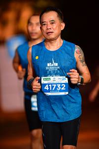 BIB: 2021, 41732
                            <button type="button" onclick="openModal(15256098)" class="btn btn-primary btn-sm float-right btn-popup" data-toggle="modal" data-target=".modal-high-quality">
                        <i class="fas fa-shopping-cart"></i> Add to Cart
                    </button>
                                            <button type="button" onclick="isThisMe(15256098, true)" class="btn btn-success btn-sm float-right btn-popup btn-isme hidden" data-toggle="tooltip" data-placement="bottom" title="นี่คือรูปของคุณใช่ไหม คลิกที่นี่เพื่อเอาเข้าอัลบั้ม">
                        <i class="fas fa-plus"></i> Add to album
                    </button>
                    <button type="button" onclick="isThisMe(15256098, false)" class="btn btn-warning btn-sm float-right btn-popup btn-isnotme hidden">
                        <i class="fas fa-ban"></i> Remove from album
                    </button>