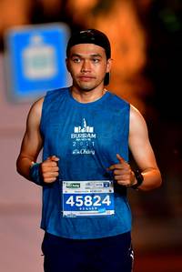 BIB: 2021, 495, 45824
                            <button type="button" onclick="openModal(15586802)" class="btn btn-primary btn-sm float-right btn-popup" data-toggle="modal" data-target=".modal-high-quality">
                        <i class="fas fa-shopping-cart"></i> Add to Cart
                    </button>
                                            <button type="button" onclick="isThisMe(15586802, true)" class="btn btn-success btn-sm float-right btn-popup btn-isme hidden" data-toggle="tooltip" data-placement="bottom" title="นี่คือรูปของคุณใช่ไหม คลิกที่นี่เพื่อเอาเข้าอัลบั้ม">
                        <i class="fas fa-plus"></i> Add to album
                    </button>
                    <button type="button" onclick="isThisMe(15586802, false)" class="btn btn-warning btn-sm float-right btn-popup btn-isnotme hidden">
                        <i class="fas fa-ban"></i> Remove from album
                    </button>