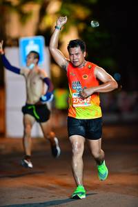BIB: 27042
                            <button type="button" onclick="openModal(14828423)" class="btn btn-primary btn-sm float-right btn-popup" data-toggle="modal" data-target=".modal-high-quality">
                        <i class="fas fa-shopping-cart"></i> Add to Cart
                    </button>
                                            <button type="button" onclick="isThisMe(14828423, true)" class="btn btn-success btn-sm float-right btn-popup btn-isme hidden" data-toggle="tooltip" data-placement="bottom" title="นี่คือรูปของคุณใช่ไหม คลิกที่นี่เพื่อเอาเข้าอัลบั้ม">
                        <i class="fas fa-plus"></i> Add to album
                    </button>
                    <button type="button" onclick="isThisMe(14828423, false)" class="btn btn-warning btn-sm float-right btn-popup btn-isnotme hidden">
                        <i class="fas fa-ban"></i> Remove from album
                    </button>