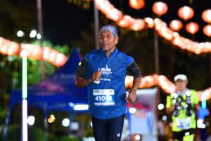 BIB: 41018
                            <button type="button" onclick="openModal(14297345)" class="btn btn-primary btn-sm float-right btn-popup" data-toggle="modal" data-target=".modal-high-quality">
                        <i class="fas fa-shopping-cart"></i> Add to Cart
                    </button>
                                            <button type="button" onclick="isThisMe(14297345, true)" class="btn btn-success btn-sm float-right btn-popup btn-isme hidden" data-toggle="tooltip" data-placement="bottom" title="นี่คือรูปของคุณใช่ไหม คลิกที่นี่เพื่อเอาเข้าอัลบั้ม">
                        <i class="fas fa-plus"></i> Add to album
                    </button>
                    <button type="button" onclick="isThisMe(14297345, false)" class="btn btn-warning btn-sm float-right btn-popup btn-isnotme hidden">
                        <i class="fas fa-ban"></i> Remove from album
                    </button>