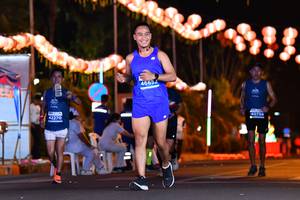 BIB: 46652, 42270, 40739
                            <button type="button" onclick="openModal(14297490)" class="btn btn-primary btn-sm float-right btn-popup" data-toggle="modal" data-target=".modal-high-quality">
                        <i class="fas fa-shopping-cart"></i> Add to Cart
                    </button>
                                            <button type="button" onclick="isThisMe(14297490, true)" class="btn btn-success btn-sm float-right btn-popup btn-isme hidden" data-toggle="tooltip" data-placement="bottom" title="นี่คือรูปของคุณใช่ไหม คลิกที่นี่เพื่อเอาเข้าอัลบั้ม">
                        <i class="fas fa-plus"></i> Add to album
                    </button>
                    <button type="button" onclick="isThisMe(14297490, false)" class="btn btn-warning btn-sm float-right btn-popup btn-isnotme hidden">
                        <i class="fas fa-ban"></i> Remove from album
                    </button>