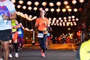 BIB: 249, 47805, 42936
                            <button type="button" onclick="openModal(14286898)" class="btn btn-primary btn-sm float-right btn-popup" data-toggle="modal" data-target=".modal-high-quality">
                        <i class="fas fa-shopping-cart"></i> Add to Cart
                    </button>
                                            <button type="button" onclick="isThisMe(14286898, true)" class="btn btn-success btn-sm float-right btn-popup btn-isme hidden" data-toggle="tooltip" data-placement="bottom" title="นี่คือรูปของคุณใช่ไหม คลิกที่นี่เพื่อเอาเข้าอัลบั้ม">
                        <i class="fas fa-plus"></i> Add to album
                    </button>
                    <button type="button" onclick="isThisMe(14286898, false)" class="btn btn-warning btn-sm float-right btn-popup btn-isnotme hidden">
                        <i class="fas fa-ban"></i> Remove from album
                    </button>
