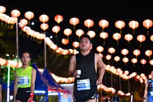 BIB: 4817, 4008
                            <button type="button" onclick="openModal(14238225)" class="btn btn-primary btn-sm float-right btn-popup" data-toggle="modal" data-target=".modal-high-quality">
                        <i class="fas fa-shopping-cart"></i> Add to Cart
                    </button>
                                            <button type="button" onclick="isThisMe(14238225, true)" class="btn btn-success btn-sm float-right btn-popup btn-isme hidden" data-toggle="tooltip" data-placement="bottom" title="นี่คือรูปของคุณใช่ไหม คลิกที่นี่เพื่อเอาเข้าอัลบั้ม">
                        <i class="fas fa-plus"></i> Add to album
                    </button>
                    <button type="button" onclick="isThisMe(14238225, false)" class="btn btn-warning btn-sm float-right btn-popup btn-isnotme hidden">
                        <i class="fas fa-ban"></i> Remove from album
                    </button>