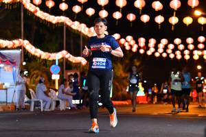 BIB: 0404
                            <button type="button" onclick="openModal(14237139)" class="btn btn-primary btn-sm float-right btn-popup" data-toggle="modal" data-target=".modal-high-quality">
                        <i class="fas fa-shopping-cart"></i> Add to Cart
                    </button>
                                            <button type="button" onclick="isThisMe(14237139, true)" class="btn btn-success btn-sm float-right btn-popup btn-isme hidden" data-toggle="tooltip" data-placement="bottom" title="นี่คือรูปของคุณใช่ไหม คลิกที่นี่เพื่อเอาเข้าอัลบั้ม">
                        <i class="fas fa-plus"></i> Add to album
                    </button>
                    <button type="button" onclick="isThisMe(14237139, false)" class="btn btn-warning btn-sm float-right btn-popup btn-isnotme hidden">
                        <i class="fas fa-ban"></i> Remove from album
                    </button>