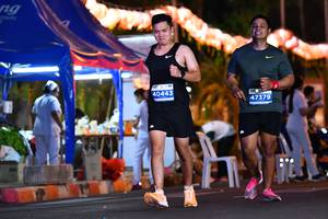 BIB: 40443, 47379
                            <button type="button" onclick="openModal(14263047)" class="btn btn-primary btn-sm float-right btn-popup" data-toggle="modal" data-target=".modal-high-quality">
                        <i class="fas fa-shopping-cart"></i> Add to Cart
                    </button>
                                            <button type="button" onclick="isThisMe(14263047, true)" class="btn btn-success btn-sm float-right btn-popup btn-isme hidden" data-toggle="tooltip" data-placement="bottom" title="นี่คือรูปของคุณใช่ไหม คลิกที่นี่เพื่อเอาเข้าอัลบั้ม">
                        <i class="fas fa-plus"></i> Add to album
                    </button>
                    <button type="button" onclick="isThisMe(14263047, false)" class="btn btn-warning btn-sm float-right btn-popup btn-isnotme hidden">
                        <i class="fas fa-ban"></i> Remove from album
                    </button>