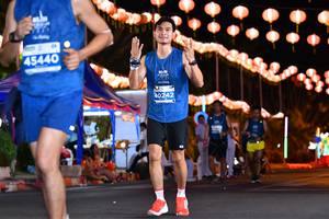 BIB: 45440, 40242
                            <button type="button" onclick="openModal(14145809)" class="btn btn-primary btn-sm float-right btn-popup" data-toggle="modal" data-target=".modal-high-quality">
                        <i class="fas fa-shopping-cart"></i> Add to Cart
                    </button>
                                            <button type="button" onclick="isThisMe(14145809, true)" class="btn btn-success btn-sm float-right btn-popup btn-isme hidden" data-toggle="tooltip" data-placement="bottom" title="นี่คือรูปของคุณใช่ไหม คลิกที่นี่เพื่อเอาเข้าอัลบั้ม">
                        <i class="fas fa-plus"></i> Add to album
                    </button>
                    <button type="button" onclick="isThisMe(14145809, false)" class="btn btn-warning btn-sm float-right btn-popup btn-isnotme hidden">
                        <i class="fas fa-ban"></i> Remove from album
                    </button>