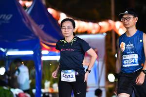 BIB: 4204, 43132
                            <button type="button" onclick="openModal(14147410)" class="btn btn-primary btn-sm float-right btn-popup" data-toggle="modal" data-target=".modal-high-quality">
                        <i class="fas fa-shopping-cart"></i> Add to Cart
                    </button>
                                            <button type="button" onclick="isThisMe(14147410, true)" class="btn btn-success btn-sm float-right btn-popup btn-isme hidden" data-toggle="tooltip" data-placement="bottom" title="นี่คือรูปของคุณใช่ไหม คลิกที่นี่เพื่อเอาเข้าอัลบั้ม">
                        <i class="fas fa-plus"></i> Add to album
                    </button>
                    <button type="button" onclick="isThisMe(14147410, false)" class="btn btn-warning btn-sm float-right btn-popup btn-isnotme hidden">
                        <i class="fas fa-ban"></i> Remove from album
                    </button>
