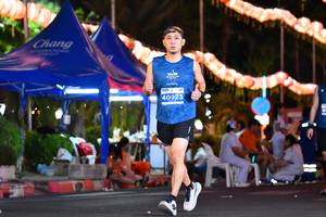 BIB: 40923
                            <button type="button" onclick="openModal(14133699)" class="btn btn-primary btn-sm float-right btn-popup" data-toggle="modal" data-target=".modal-high-quality">
                        <i class="fas fa-shopping-cart"></i> Add to Cart
                    </button>
                                            <button type="button" onclick="isThisMe(14133699, true)" class="btn btn-success btn-sm float-right btn-popup btn-isme hidden" data-toggle="tooltip" data-placement="bottom" title="นี่คือรูปของคุณใช่ไหม คลิกที่นี่เพื่อเอาเข้าอัลบั้ม">
                        <i class="fas fa-plus"></i> Add to album
                    </button>
                    <button type="button" onclick="isThisMe(14133699, false)" class="btn btn-warning btn-sm float-right btn-popup btn-isnotme hidden">
                        <i class="fas fa-ban"></i> Remove from album
                    </button>