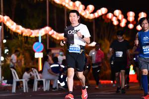 BIB: 46992, 464
                            <button type="button" onclick="openModal(14126102)" class="btn btn-primary btn-sm float-right btn-popup" data-toggle="modal" data-target=".modal-high-quality">
                        <i class="fas fa-shopping-cart"></i> Add to Cart
                    </button>
                                            <button type="button" onclick="isThisMe(14126102, true)" class="btn btn-success btn-sm float-right btn-popup btn-isme hidden" data-toggle="tooltip" data-placement="bottom" title="นี่คือรูปของคุณใช่ไหม คลิกที่นี่เพื่อเอาเข้าอัลบั้ม">
                        <i class="fas fa-plus"></i> Add to album
                    </button>
                    <button type="button" onclick="isThisMe(14126102, false)" class="btn btn-warning btn-sm float-right btn-popup btn-isnotme hidden">
                        <i class="fas fa-ban"></i> Remove from album
                    </button>
