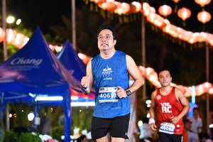 BIB: 406, 46052
                            <button type="button" onclick="openModal(14132514)" class="btn btn-primary btn-sm float-right btn-popup" data-toggle="modal" data-target=".modal-high-quality">
                        <i class="fas fa-shopping-cart"></i> Add to Cart
                    </button>
                                            <button type="button" onclick="isThisMe(14132514, true)" class="btn btn-success btn-sm float-right btn-popup btn-isme hidden" data-toggle="tooltip" data-placement="bottom" title="นี่คือรูปของคุณใช่ไหม คลิกที่นี่เพื่อเอาเข้าอัลบั้ม">
                        <i class="fas fa-plus"></i> Add to album
                    </button>
                    <button type="button" onclick="isThisMe(14132514, false)" class="btn btn-warning btn-sm float-right btn-popup btn-isnotme hidden">
                        <i class="fas fa-ban"></i> Remove from album
                    </button>