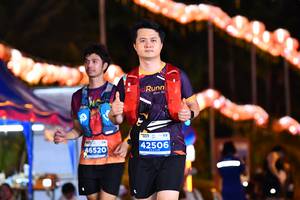 BIB: 46520, 42506
                            <button type="button" onclick="openModal(14167123)" class="btn btn-primary btn-sm float-right btn-popup" data-toggle="modal" data-target=".modal-high-quality">
                        <i class="fas fa-shopping-cart"></i> Add to Cart
                    </button>
                                            <button type="button" onclick="isThisMe(14167123, true)" class="btn btn-success btn-sm float-right btn-popup btn-isme hidden" data-toggle="tooltip" data-placement="bottom" title="นี่คือรูปของคุณใช่ไหม คลิกที่นี่เพื่อเอาเข้าอัลบั้ม">
                        <i class="fas fa-plus"></i> Add to album
                    </button>
                    <button type="button" onclick="isThisMe(14167123, false)" class="btn btn-warning btn-sm float-right btn-popup btn-isnotme hidden">
                        <i class="fas fa-ban"></i> Remove from album
                    </button>
