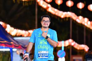 BIB: 46234
                            <button type="button" onclick="openModal(14192676)" class="btn btn-primary btn-sm float-right btn-popup" data-toggle="modal" data-target=".modal-high-quality">
                        <i class="fas fa-shopping-cart"></i> Add to Cart
                    </button>
                                            <button type="button" onclick="isThisMe(14192676, true)" class="btn btn-success btn-sm float-right btn-popup btn-isme hidden" data-toggle="tooltip" data-placement="bottom" title="นี่คือรูปของคุณใช่ไหม คลิกที่นี่เพื่อเอาเข้าอัลบั้ม">
                        <i class="fas fa-plus"></i> Add to album
                    </button>
                    <button type="button" onclick="isThisMe(14192676, false)" class="btn btn-warning btn-sm float-right btn-popup btn-isnotme hidden">
                        <i class="fas fa-ban"></i> Remove from album
                    </button>