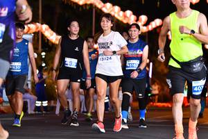 BIB: 43024, 41630, 45183, 407
                            <button type="button" onclick="openModal(14196212)" class="btn btn-primary btn-sm float-right btn-popup" data-toggle="modal" data-target=".modal-high-quality">
                        <i class="fas fa-shopping-cart"></i> Add to Cart
                    </button>
                                            <button type="button" onclick="isThisMe(14196212, true)" class="btn btn-success btn-sm float-right btn-popup btn-isme hidden" data-toggle="tooltip" data-placement="bottom" title="นี่คือรูปของคุณใช่ไหม คลิกที่นี่เพื่อเอาเข้าอัลบั้ม">
                        <i class="fas fa-plus"></i> Add to album
                    </button>
                    <button type="button" onclick="isThisMe(14196212, false)" class="btn btn-warning btn-sm float-right btn-popup btn-isnotme hidden">
                        <i class="fas fa-ban"></i> Remove from album
                    </button>
