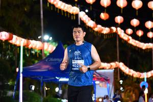 BIB: 4025
                            <button type="button" onclick="openModal(14198332)" class="btn btn-primary btn-sm float-right btn-popup" data-toggle="modal" data-target=".modal-high-quality">
                        <i class="fas fa-shopping-cart"></i> Add to Cart
                    </button>
                                            <button type="button" onclick="isThisMe(14198332, true)" class="btn btn-success btn-sm float-right btn-popup btn-isme hidden" data-toggle="tooltip" data-placement="bottom" title="นี่คือรูปของคุณใช่ไหม คลิกที่นี่เพื่อเอาเข้าอัลบั้ม">
                        <i class="fas fa-plus"></i> Add to album
                    </button>
                    <button type="button" onclick="isThisMe(14198332, false)" class="btn btn-warning btn-sm float-right btn-popup btn-isnotme hidden">
                        <i class="fas fa-ban"></i> Remove from album
                    </button>