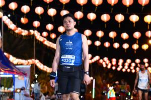 BIB: 201, 42204
                            <button type="button" onclick="openModal(14206472)" class="btn btn-primary btn-sm float-right btn-popup" data-toggle="modal" data-target=".modal-high-quality">
                        <i class="fas fa-shopping-cart"></i> Add to Cart
                    </button>
                                            <button type="button" onclick="isThisMe(14206472, true)" class="btn btn-success btn-sm float-right btn-popup btn-isme hidden" data-toggle="tooltip" data-placement="bottom" title="นี่คือรูปของคุณใช่ไหม คลิกที่นี่เพื่อเอาเข้าอัลบั้ม">
                        <i class="fas fa-plus"></i> Add to album
                    </button>
                    <button type="button" onclick="isThisMe(14206472, false)" class="btn btn-warning btn-sm float-right btn-popup btn-isnotme hidden">
                        <i class="fas fa-ban"></i> Remove from album
                    </button>