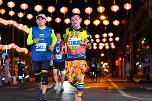 BIB: 42141, 40252, 048
                            <button type="button" onclick="openModal(14215607)" class="btn btn-primary btn-sm float-right btn-popup" data-toggle="modal" data-target=".modal-high-quality">
                        <i class="fas fa-shopping-cart"></i> Add to Cart
                    </button>
                                            <button type="button" onclick="isThisMe(14215607, true)" class="btn btn-success btn-sm float-right btn-popup btn-isme hidden" data-toggle="tooltip" data-placement="bottom" title="นี่คือรูปของคุณใช่ไหม คลิกที่นี่เพื่อเอาเข้าอัลบั้ม">
                        <i class="fas fa-plus"></i> Add to album
                    </button>
                    <button type="button" onclick="isThisMe(14215607, false)" class="btn btn-warning btn-sm float-right btn-popup btn-isnotme hidden">
                        <i class="fas fa-ban"></i> Remove from album
                    </button>