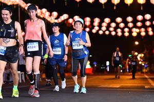 BIB: 4752, 4324, 42938
                            <button type="button" onclick="openModal(14209198)" class="btn btn-primary btn-sm float-right btn-popup" data-toggle="modal" data-target=".modal-high-quality">
                        <i class="fas fa-shopping-cart"></i> Add to Cart
                    </button>
                                            <button type="button" onclick="isThisMe(14209198, true)" class="btn btn-success btn-sm float-right btn-popup btn-isme hidden" data-toggle="tooltip" data-placement="bottom" title="นี่คือรูปของคุณใช่ไหม คลิกที่นี่เพื่อเอาเข้าอัลบั้ม">
                        <i class="fas fa-plus"></i> Add to album
                    </button>
                    <button type="button" onclick="isThisMe(14209198, false)" class="btn btn-warning btn-sm float-right btn-popup btn-isnotme hidden">
                        <i class="fas fa-ban"></i> Remove from album
                    </button>