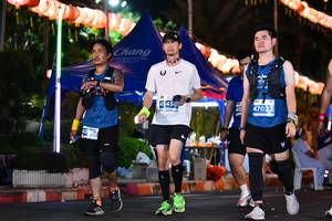 BIB: 4456, 47022, 4092
                            <button type="button" onclick="openModal(14214266)" class="btn btn-primary btn-sm float-right btn-popup" data-toggle="modal" data-target=".modal-high-quality">
                        <i class="fas fa-shopping-cart"></i> Add to Cart
                    </button>
                                            <button type="button" onclick="isThisMe(14214266, true)" class="btn btn-success btn-sm float-right btn-popup btn-isme hidden" data-toggle="tooltip" data-placement="bottom" title="นี่คือรูปของคุณใช่ไหม คลิกที่นี่เพื่อเอาเข้าอัลบั้ม">
                        <i class="fas fa-plus"></i> Add to album
                    </button>
                    <button type="button" onclick="isThisMe(14214266, false)" class="btn btn-warning btn-sm float-right btn-popup btn-isnotme hidden">
                        <i class="fas fa-ban"></i> Remove from album
                    </button>