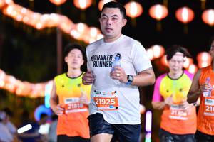 BIB: 21925, 21818, 216
                            <button type="button" onclick="openModal(13938969)" class="btn btn-primary btn-sm float-right btn-popup" data-toggle="modal" data-target=".modal-high-quality">
                        <i class="fas fa-shopping-cart"></i> Add to Cart
                    </button>
                                            <button type="button" onclick="isThisMe(13938969, true)" class="btn btn-success btn-sm float-right btn-popup btn-isme hidden" data-toggle="tooltip" data-placement="bottom" title="นี่คือรูปของคุณใช่ไหม คลิกที่นี่เพื่อเอาเข้าอัลบั้ม">
                        <i class="fas fa-plus"></i> Add to album
                    </button>
                    <button type="button" onclick="isThisMe(13938969, false)" class="btn btn-warning btn-sm float-right btn-popup btn-isnotme hidden">
                        <i class="fas fa-ban"></i> Remove from album
                    </button>