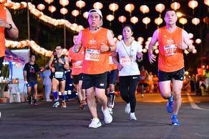 BIB: 007, 81220, 29143
                            <button type="button" onclick="openModal(13956835)" class="btn btn-primary btn-sm float-right btn-popup" data-toggle="modal" data-target=".modal-high-quality">
                        <i class="fas fa-shopping-cart"></i> Add to Cart
                    </button>
                                            <button type="button" onclick="isThisMe(13956835, true)" class="btn btn-success btn-sm float-right btn-popup btn-isme hidden" data-toggle="tooltip" data-placement="bottom" title="นี่คือรูปของคุณใช่ไหม คลิกที่นี่เพื่อเอาเข้าอัลบั้ม">
                        <i class="fas fa-plus"></i> Add to album
                    </button>
                    <button type="button" onclick="isThisMe(13956835, false)" class="btn btn-warning btn-sm float-right btn-popup btn-isnotme hidden">
                        <i class="fas fa-ban"></i> Remove from album
                    </button>