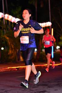 BIB: 2910
                            <button type="button" onclick="openModal(13876517)" class="btn btn-primary btn-sm float-right btn-popup" data-toggle="modal" data-target=".modal-high-quality">
                        <i class="fas fa-shopping-cart"></i> Add to Cart
                    </button>
                                            <button type="button" onclick="isThisMe(13876517, true)" class="btn btn-success btn-sm float-right btn-popup btn-isme hidden" data-toggle="tooltip" data-placement="bottom" title="นี่คือรูปของคุณใช่ไหม คลิกที่นี่เพื่อเอาเข้าอัลบั้ม">
                        <i class="fas fa-plus"></i> Add to album
                    </button>
                    <button type="button" onclick="isThisMe(13876517, false)" class="btn btn-warning btn-sm float-right btn-popup btn-isnotme hidden">
                        <i class="fas fa-ban"></i> Remove from album
                    </button>