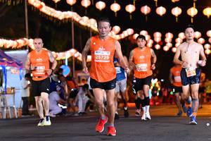 BIB: 25729
                            <button type="button" onclick="openModal(13949018)" class="btn btn-primary btn-sm float-right btn-popup" data-toggle="modal" data-target=".modal-high-quality">
                        <i class="fas fa-shopping-cart"></i> Add to Cart
                    </button>
                                            <button type="button" onclick="isThisMe(13949018, true)" class="btn btn-success btn-sm float-right btn-popup btn-isme hidden" data-toggle="tooltip" data-placement="bottom" title="นี่คือรูปของคุณใช่ไหม คลิกที่นี่เพื่อเอาเข้าอัลบั้ม">
                        <i class="fas fa-plus"></i> Add to album
                    </button>
                    <button type="button" onclick="isThisMe(13949018, false)" class="btn btn-warning btn-sm float-right btn-popup btn-isnotme hidden">
                        <i class="fas fa-ban"></i> Remove from album
                    </button>