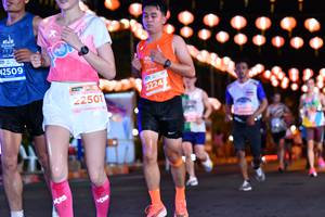 BIB: 42509, 22501, 2224
                            <button type="button" onclick="openModal(13887173)" class="btn btn-primary btn-sm float-right btn-popup" data-toggle="modal" data-target=".modal-high-quality">
                        <i class="fas fa-shopping-cart"></i> Add to Cart
                    </button>
                                            <button type="button" onclick="isThisMe(13887173, true)" class="btn btn-success btn-sm float-right btn-popup btn-isme hidden" data-toggle="tooltip" data-placement="bottom" title="นี่คือรูปของคุณใช่ไหม คลิกที่นี่เพื่อเอาเข้าอัลบั้ม">
                        <i class="fas fa-plus"></i> Add to album
                    </button>
                    <button type="button" onclick="isThisMe(13887173, false)" class="btn btn-warning btn-sm float-right btn-popup btn-isnotme hidden">
                        <i class="fas fa-ban"></i> Remove from album
                    </button>