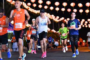 BIB: 2209, 4230, 2173
                            <button type="button" onclick="openModal(13914552)" class="btn btn-primary btn-sm float-right btn-popup" data-toggle="modal" data-target=".modal-high-quality">
                        <i class="fas fa-shopping-cart"></i> Add to Cart
                    </button>
                                            <button type="button" onclick="isThisMe(13914552, true)" class="btn btn-success btn-sm float-right btn-popup btn-isme hidden" data-toggle="tooltip" data-placement="bottom" title="นี่คือรูปของคุณใช่ไหม คลิกที่นี่เพื่อเอาเข้าอัลบั้ม">
                        <i class="fas fa-plus"></i> Add to album
                    </button>
                    <button type="button" onclick="isThisMe(13914552, false)" class="btn btn-warning btn-sm float-right btn-popup btn-isnotme hidden">
                        <i class="fas fa-ban"></i> Remove from album
                    </button>