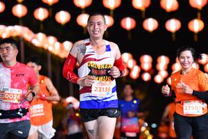 BIB: 23138, 0026, 279071
                            <button type="button" onclick="openModal(14062986)" class="btn btn-primary btn-sm float-right btn-popup" data-toggle="modal" data-target=".modal-high-quality">
                        <i class="fas fa-shopping-cart"></i> Add to Cart
                    </button>
                                            <button type="button" onclick="isThisMe(14062986, true)" class="btn btn-success btn-sm float-right btn-popup btn-isme hidden" data-toggle="tooltip" data-placement="bottom" title="นี่คือรูปของคุณใช่ไหม คลิกที่นี่เพื่อเอาเข้าอัลบั้ม">
                        <i class="fas fa-plus"></i> Add to album
                    </button>
                    <button type="button" onclick="isThisMe(14062986, false)" class="btn btn-warning btn-sm float-right btn-popup btn-isnotme hidden">
                        <i class="fas fa-ban"></i> Remove from album
                    </button>