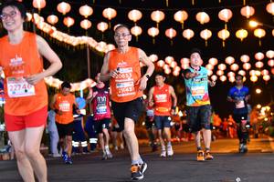 BIB: 0653, 22746, 21443, 7206, 255
                            <button type="button" onclick="openModal(14120894)" class="btn btn-primary btn-sm float-right btn-popup" data-toggle="modal" data-target=".modal-high-quality">
                        <i class="fas fa-shopping-cart"></i> Add to Cart
                    </button>
                                            <button type="button" onclick="isThisMe(14120894, true)" class="btn btn-success btn-sm float-right btn-popup btn-isme hidden" data-toggle="tooltip" data-placement="bottom" title="นี่คือรูปของคุณใช่ไหม คลิกที่นี่เพื่อเอาเข้าอัลบั้ม">
                        <i class="fas fa-plus"></i> Add to album
                    </button>
                    <button type="button" onclick="isThisMe(14120894, false)" class="btn btn-warning btn-sm float-right btn-popup btn-isnotme hidden">
                        <i class="fas fa-ban"></i> Remove from album
                    </button>