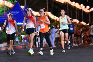 BIB: 24281, 080, 29841
                            <button type="button" onclick="openModal(14066771)" class="btn btn-primary btn-sm float-right btn-popup" data-toggle="modal" data-target=".modal-high-quality">
                        <i class="fas fa-shopping-cart"></i> Add to Cart
                    </button>
                                            <button type="button" onclick="isThisMe(14066771, true)" class="btn btn-success btn-sm float-right btn-popup btn-isme hidden" data-toggle="tooltip" data-placement="bottom" title="นี่คือรูปของคุณใช่ไหม คลิกที่นี่เพื่อเอาเข้าอัลบั้ม">
                        <i class="fas fa-plus"></i> Add to album
                    </button>
                    <button type="button" onclick="isThisMe(14066771, false)" class="btn btn-warning btn-sm float-right btn-popup btn-isnotme hidden">
                        <i class="fas fa-ban"></i> Remove from album
                    </button>