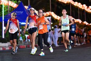 BIB: 2428, 29841, 080, 46537
                            <button type="button" onclick="openModal(14067058)" class="btn btn-primary btn-sm float-right btn-popup" data-toggle="modal" data-target=".modal-high-quality">
                        <i class="fas fa-shopping-cart"></i> Add to Cart
                    </button>
                                            <button type="button" onclick="isThisMe(14067058, true)" class="btn btn-success btn-sm float-right btn-popup btn-isme hidden" data-toggle="tooltip" data-placement="bottom" title="นี่คือรูปของคุณใช่ไหม คลิกที่นี่เพื่อเอาเข้าอัลบั้ม">
                        <i class="fas fa-plus"></i> Add to album
                    </button>
                    <button type="button" onclick="isThisMe(14067058, false)" class="btn btn-warning btn-sm float-right btn-popup btn-isnotme hidden">
                        <i class="fas fa-ban"></i> Remove from album
                    </button>