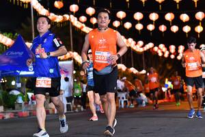 BIB: 2693, 2161
                            <button type="button" onclick="openModal(13994462)" class="btn btn-primary btn-sm float-right btn-popup" data-toggle="modal" data-target=".modal-high-quality">
                        <i class="fas fa-shopping-cart"></i> Add to Cart
                    </button>
                                            <button type="button" onclick="isThisMe(13994462, true)" class="btn btn-success btn-sm float-right btn-popup btn-isme hidden" data-toggle="tooltip" data-placement="bottom" title="นี่คือรูปของคุณใช่ไหม คลิกที่นี่เพื่อเอาเข้าอัลบั้ม">
                        <i class="fas fa-plus"></i> Add to album
                    </button>
                    <button type="button" onclick="isThisMe(13994462, false)" class="btn btn-warning btn-sm float-right btn-popup btn-isnotme hidden">
                        <i class="fas fa-ban"></i> Remove from album
                    </button>