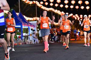 BIB: 28535, 25045, 23462
                            <button type="button" onclick="openModal(14028503)" class="btn btn-primary btn-sm float-right btn-popup" data-toggle="modal" data-target=".modal-high-quality">
                        <i class="fas fa-shopping-cart"></i> Add to Cart
                    </button>
                                            <button type="button" onclick="isThisMe(14028503, true)" class="btn btn-success btn-sm float-right btn-popup btn-isme hidden" data-toggle="tooltip" data-placement="bottom" title="นี่คือรูปของคุณใช่ไหม คลิกที่นี่เพื่อเอาเข้าอัลบั้ม">
                        <i class="fas fa-plus"></i> Add to album
                    </button>
                    <button type="button" onclick="isThisMe(14028503, false)" class="btn btn-warning btn-sm float-right btn-popup btn-isnotme hidden">
                        <i class="fas fa-ban"></i> Remove from album
                    </button>