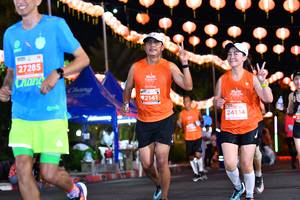 BIB: 27285, 2141, 24114
                            <button type="button" onclick="openModal(13995683)" class="btn btn-primary btn-sm float-right btn-popup" data-toggle="modal" data-target=".modal-high-quality">
                        <i class="fas fa-shopping-cart"></i> Add to Cart
                    </button>
                                            <button type="button" onclick="isThisMe(13995683, true)" class="btn btn-success btn-sm float-right btn-popup btn-isme hidden" data-toggle="tooltip" data-placement="bottom" title="นี่คือรูปของคุณใช่ไหม คลิกที่นี่เพื่อเอาเข้าอัลบั้ม">
                        <i class="fas fa-plus"></i> Add to album
                    </button>
                    <button type="button" onclick="isThisMe(13995683, false)" class="btn btn-warning btn-sm float-right btn-popup btn-isnotme hidden">
                        <i class="fas fa-ban"></i> Remove from album
                    </button>