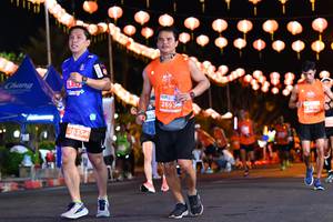 BIB: 2693, 033, 26354
                            <button type="button" onclick="openModal(13994455)" class="btn btn-primary btn-sm float-right btn-popup" data-toggle="modal" data-target=".modal-high-quality">
                        <i class="fas fa-shopping-cart"></i> Add to Cart
                    </button>
                                            <button type="button" onclick="isThisMe(13994455, true)" class="btn btn-success btn-sm float-right btn-popup btn-isme hidden" data-toggle="tooltip" data-placement="bottom" title="นี่คือรูปของคุณใช่ไหม คลิกที่นี่เพื่อเอาเข้าอัลบั้ม">
                        <i class="fas fa-plus"></i> Add to album
                    </button>
                    <button type="button" onclick="isThisMe(13994455, false)" class="btn btn-warning btn-sm float-right btn-popup btn-isnotme hidden">
                        <i class="fas fa-ban"></i> Remove from album
                    </button>