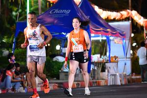 BIB: 4518, 242
                            <button type="button" onclick="openModal(13979882)" class="btn btn-primary btn-sm float-right btn-popup" data-toggle="modal" data-target=".modal-high-quality">
                        <i class="fas fa-shopping-cart"></i> Add to Cart
                    </button>
                                            <button type="button" onclick="isThisMe(13979882, true)" class="btn btn-success btn-sm float-right btn-popup btn-isme hidden" data-toggle="tooltip" data-placement="bottom" title="นี่คือรูปของคุณใช่ไหม คลิกที่นี่เพื่อเอาเข้าอัลบั้ม">
                        <i class="fas fa-plus"></i> Add to album
                    </button>
                    <button type="button" onclick="isThisMe(13979882, false)" class="btn btn-warning btn-sm float-right btn-popup btn-isnotme hidden">
                        <i class="fas fa-ban"></i> Remove from album
                    </button>