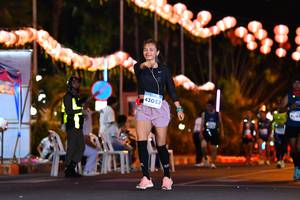 BIB: 43032
                            <button type="button" onclick="openModal(14270067)" class="btn btn-primary btn-sm float-right btn-popup" data-toggle="modal" data-target=".modal-high-quality">
                        <i class="fas fa-shopping-cart"></i> Add to Cart
                    </button>
                                            <button type="button" onclick="isThisMe(14270067, true)" class="btn btn-success btn-sm float-right btn-popup btn-isme hidden" data-toggle="tooltip" data-placement="bottom" title="นี่คือรูปของคุณใช่ไหม คลิกที่นี่เพื่อเอาเข้าอัลบั้ม">
                        <i class="fas fa-plus"></i> Add to album
                    </button>
                    <button type="button" onclick="isThisMe(14270067, false)" class="btn btn-warning btn-sm float-right btn-popup btn-isnotme hidden">
                        <i class="fas fa-ban"></i> Remove from album
                    </button>