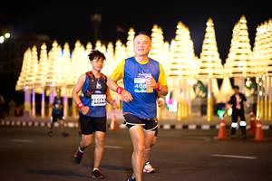 BIB: 408
                            <button type="button" onclick="openModal(14865879)" class="btn btn-primary btn-sm float-right btn-popup" data-toggle="modal" data-target=".modal-high-quality">
                        <i class="fas fa-shopping-cart"></i> Add to Cart
                    </button>
                                            <button type="button" onclick="isThisMe(14865879, true)" class="btn btn-success btn-sm float-right btn-popup btn-isme hidden" data-toggle="tooltip" data-placement="bottom" title="นี่คือรูปของคุณใช่ไหม คลิกที่นี่เพื่อเอาเข้าอัลบั้ม">
                        <i class="fas fa-plus"></i> Add to album
                    </button>
                    <button type="button" onclick="isThisMe(14865879, false)" class="btn btn-warning btn-sm float-right btn-popup btn-isnotme hidden">
                        <i class="fas fa-ban"></i> Remove from album
                    </button>