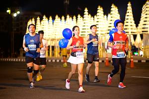 BIB: 9510, 47055
                            <button type="button" onclick="openModal(14579109)" class="btn btn-primary btn-sm float-right btn-popup" data-toggle="modal" data-target=".modal-high-quality">
                        <i class="fas fa-shopping-cart"></i> Add to Cart
                    </button>
                                            <button type="button" onclick="isThisMe(14579109, true)" class="btn btn-success btn-sm float-right btn-popup btn-isme hidden" data-toggle="tooltip" data-placement="bottom" title="นี่คือรูปของคุณใช่ไหม คลิกที่นี่เพื่อเอาเข้าอัลบั้ม">
                        <i class="fas fa-plus"></i> Add to album
                    </button>
                    <button type="button" onclick="isThisMe(14579109, false)" class="btn btn-warning btn-sm float-right btn-popup btn-isnotme hidden">
                        <i class="fas fa-ban"></i> Remove from album
                    </button>